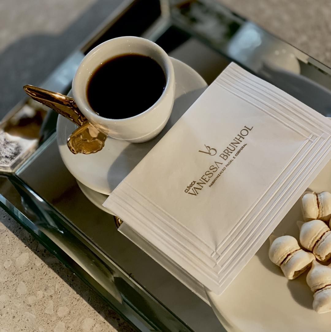 Guardanapo Aperitivo Clássico 18 ×12 cm